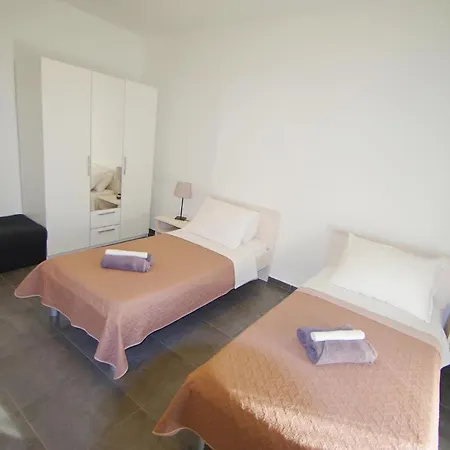 On The Apartamento